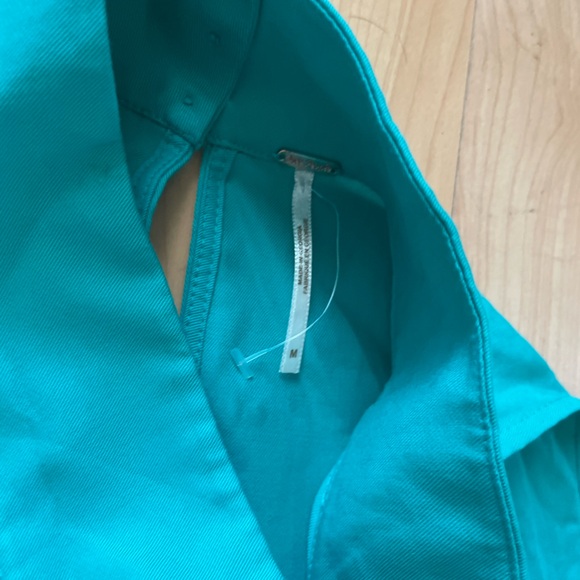 FREE PEOPLE Palm Breeze Mock Neck Sleeveless Top Size M Women Casual Boho D16 - Picture 3 of 3